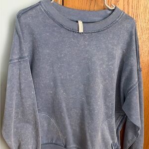 Free people sweatshirt